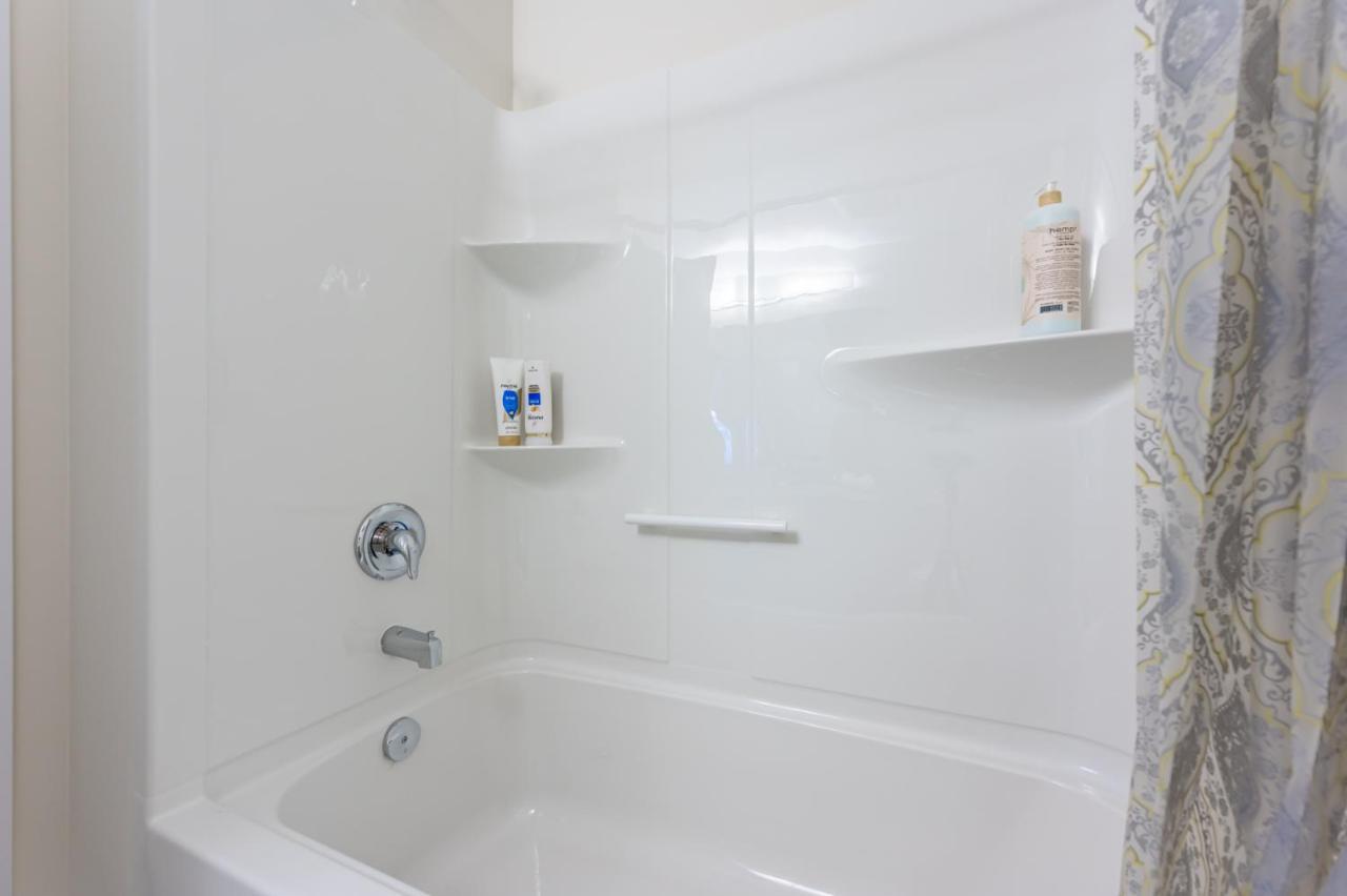 Villa Luxury Townhouse Close To Fairview Casino In Niagara Falls Extérieur photo