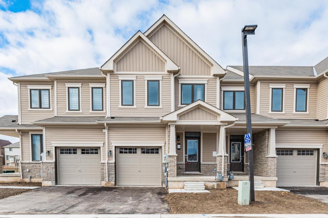 Villa Luxury Townhouse Close To Fairview Casino In Niagara Falls Extérieur photo