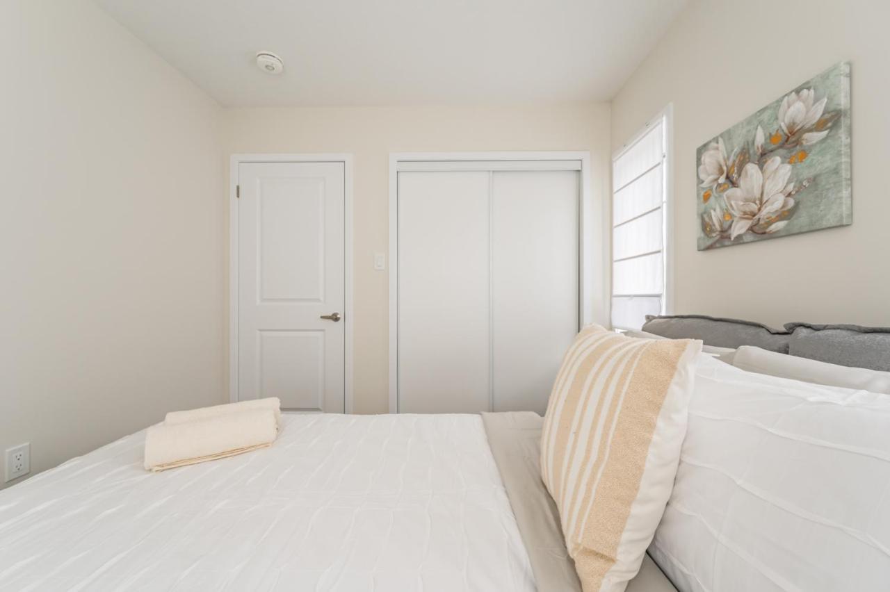 Villa Luxury Townhouse Close To Fairview Casino In Niagara Falls Extérieur photo
