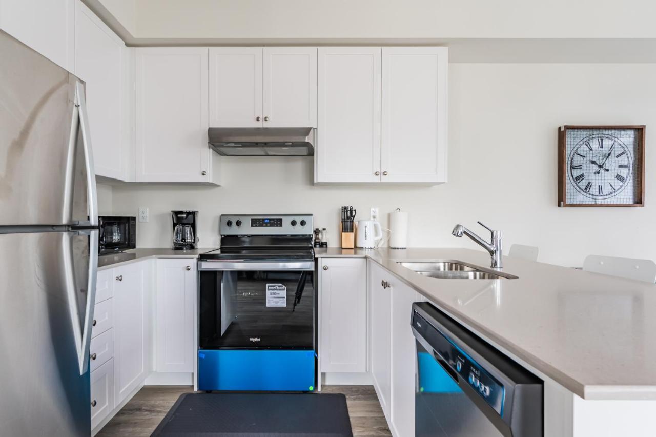 Villa Luxury Townhouse Close To Fairview Casino In Niagara Falls Extérieur photo